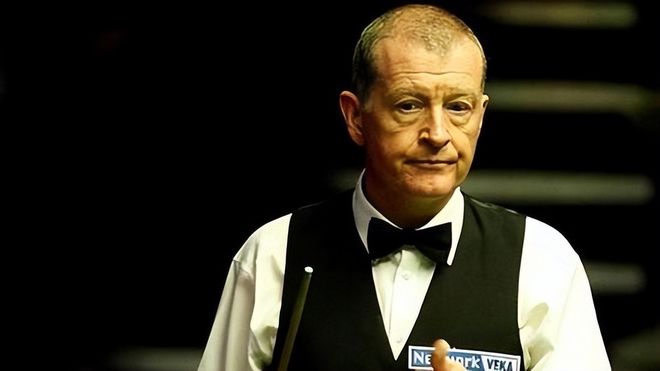 力显得微不 力显得微不