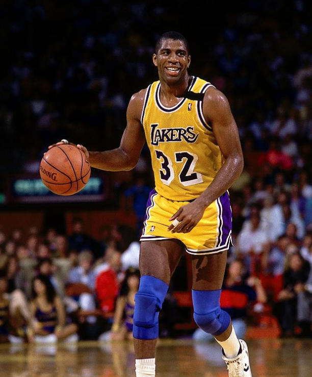 四脚的快攻 四脚的快攻