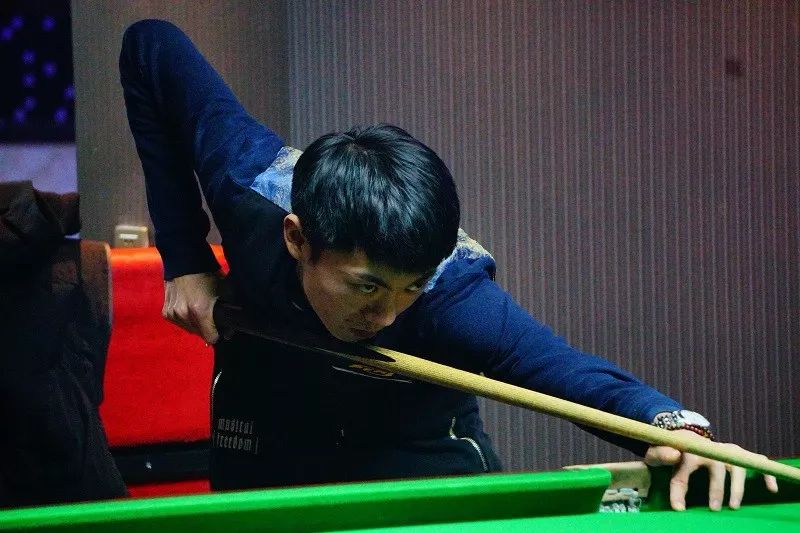 赛关键攻防 赛关键攻防